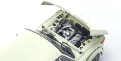 Kyosho 1:18 BMW 2002 Turbo 1974 White -Toys - Kyosho KS08544W 4