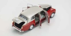 Kyosho 1:18 Rolls-Royce Phantom VI EWB 1968 Red-Light Beige -Toys - Kyosho KS08905RLB 7
